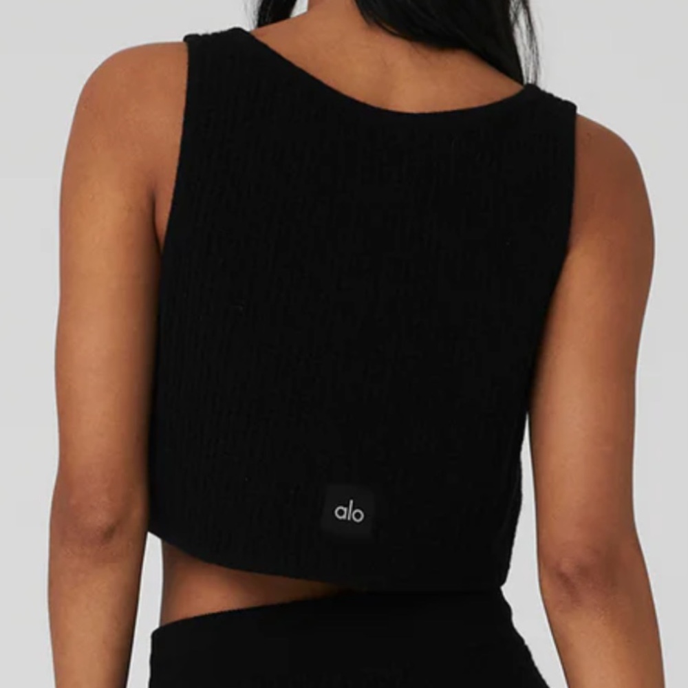 ALO Yoga Cashmere Plush Waffle Knit Cropped Tank Top Black sz SMALL
